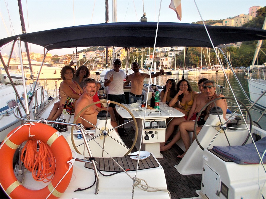 tutte_le_domeniche_in_barca_a_vela_foto